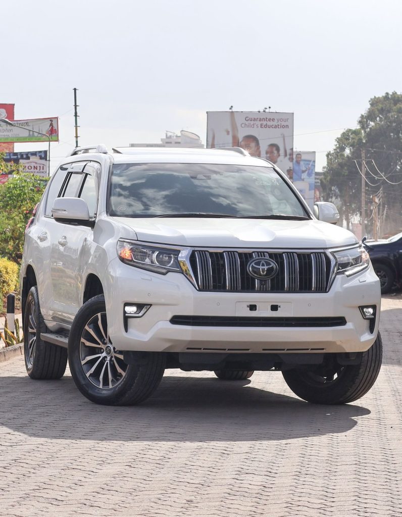 
								Land Cruiser Prado TXL full									