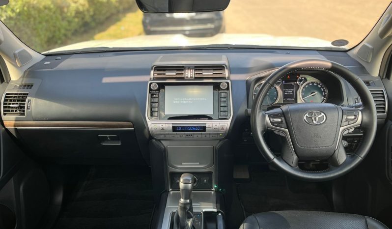 
								Land Cruiser Prado TXL full									