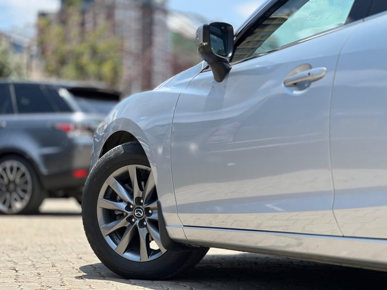 
								Mazda 6 (Atenza) full									