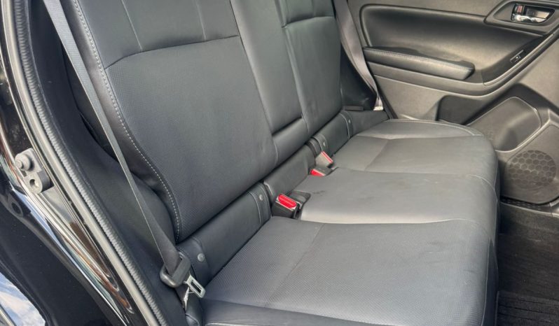 
								Subaru Forester full									