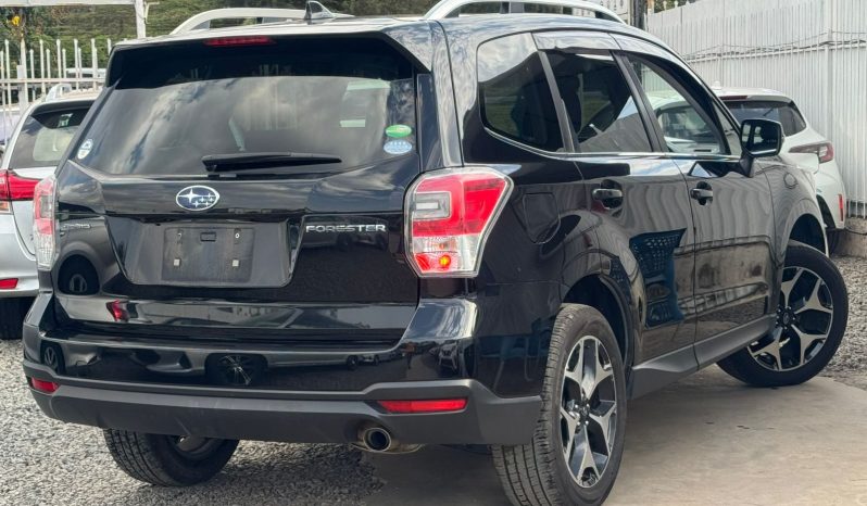 
								Subaru Forester full									