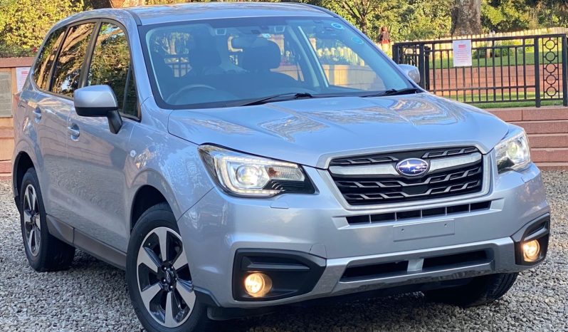 
								Subaru Forester full									