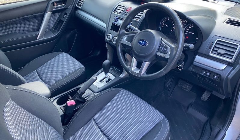 
								Subaru Forester full									