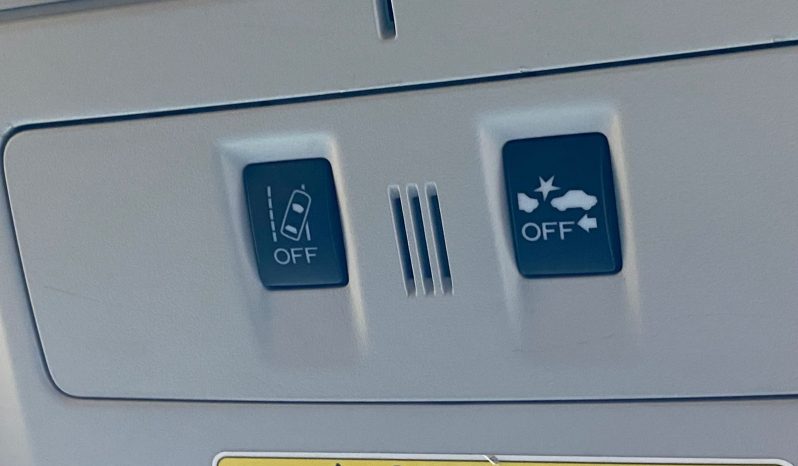 
								Subaru Forester full									