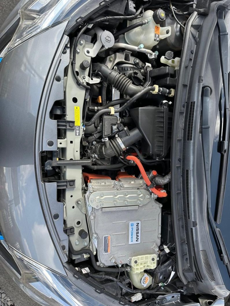 
								Nissan Note E-Power (NISMO) full									