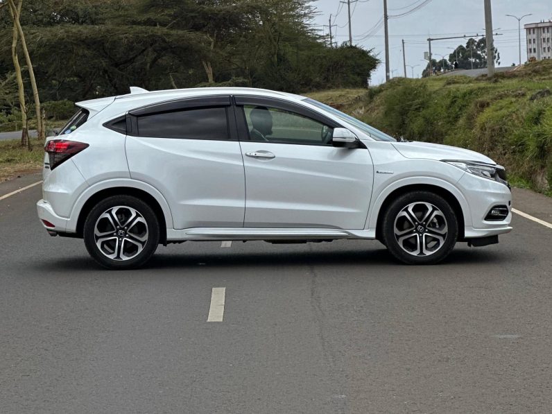 
								Honda vezel full									