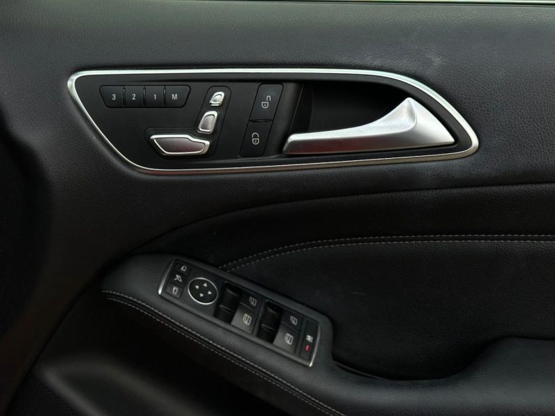 
								Mercedes Benz B180 full									