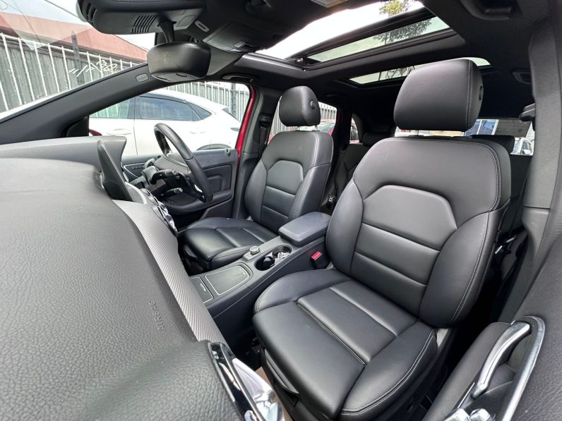 
								Mercedes Benz B180 full									