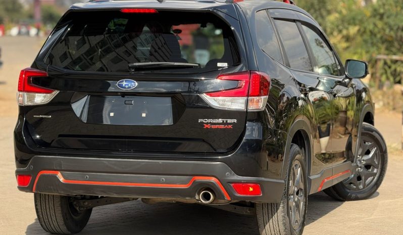 
								Subaru Forester full									