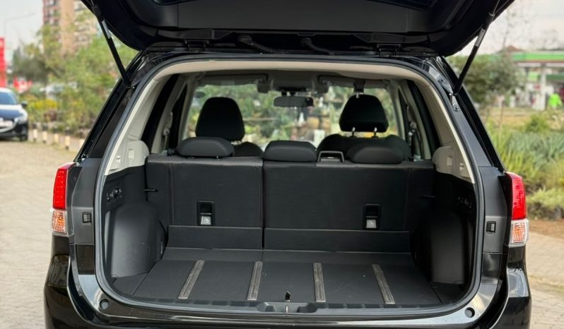 
								Subaru Forester full									