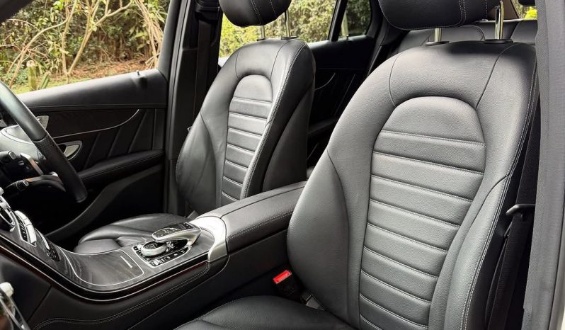 
								Mercedes-Benz  GLC 200 full									