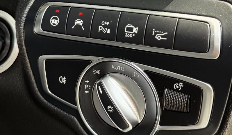 
								Mercedes-Benz  GLC 200 full									