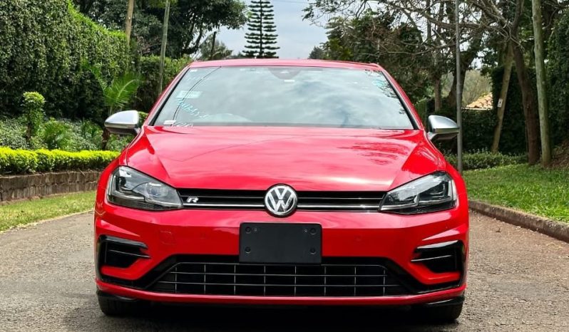 
								Volkswagen Golf R full									