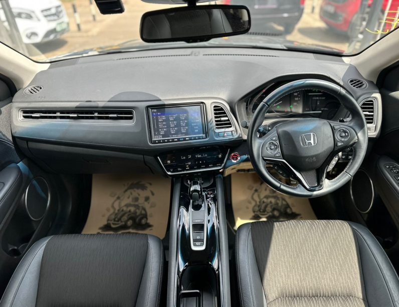 
								Honda Vezel full									