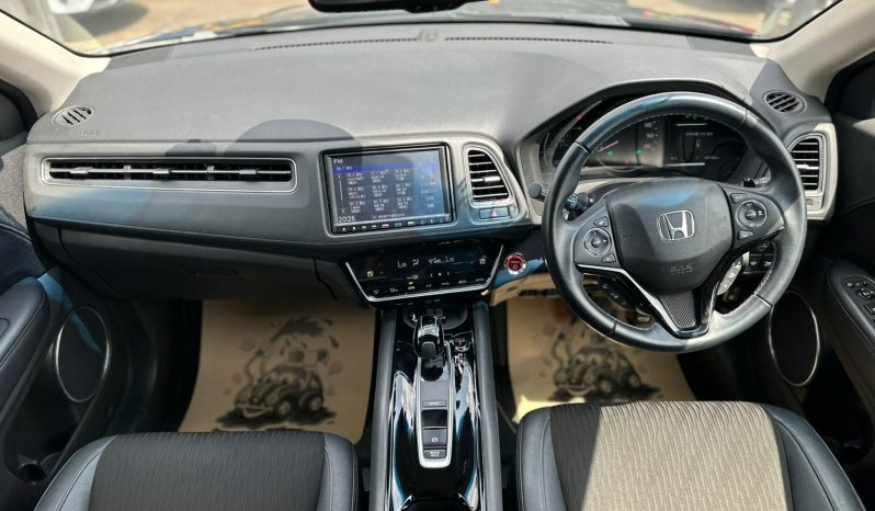 
								Honda Vezel full									
