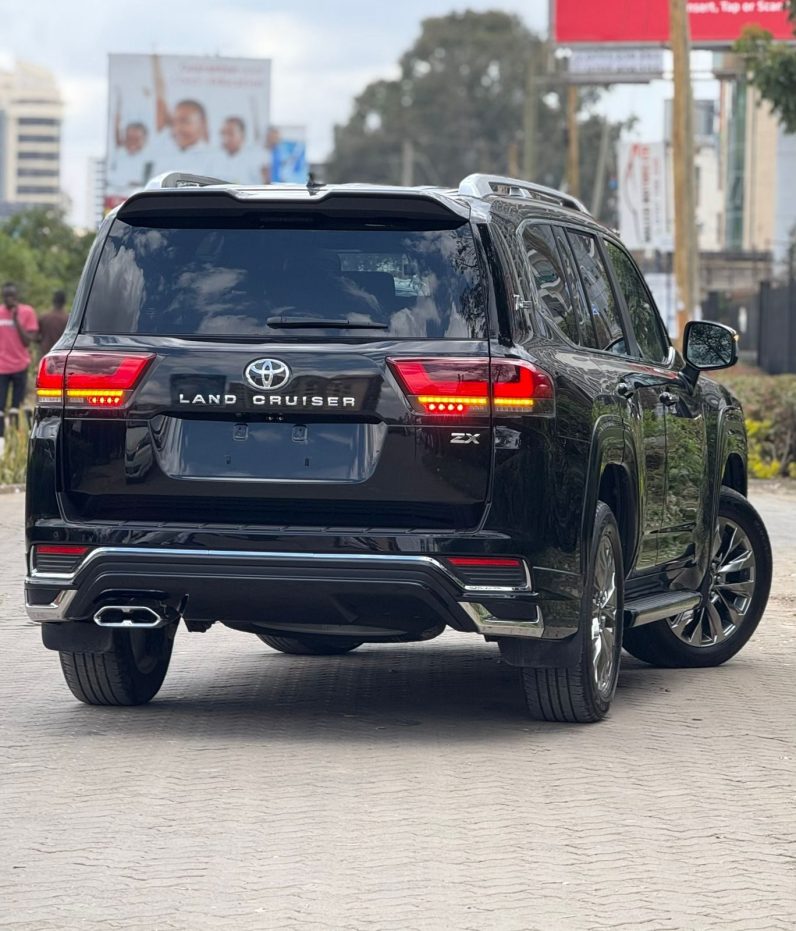 
								Toyota LC300 ZX full									