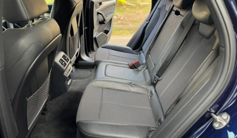 
								Audi Q5(S-Line) full									