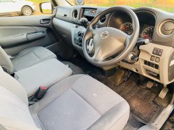 Nissan NV350
