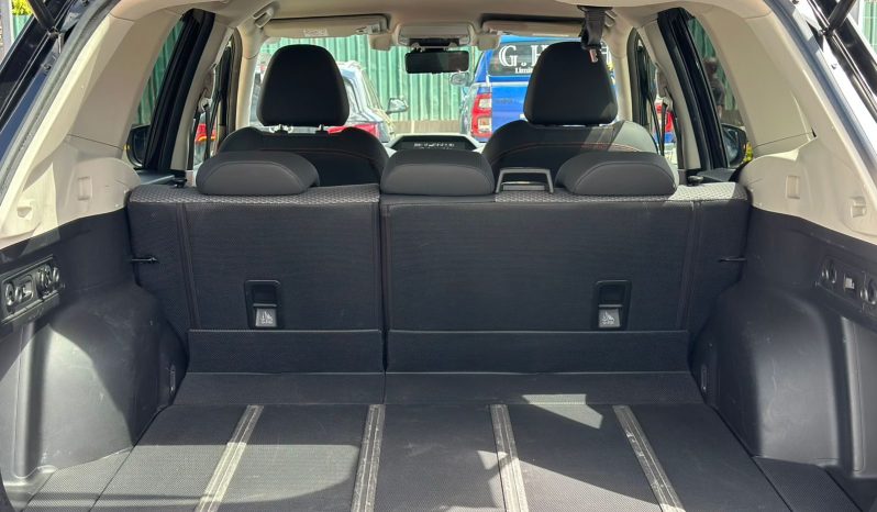 
								Subaru Forester SK9 full									