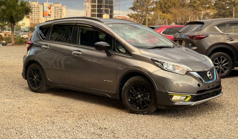 
								Nissan Note full									