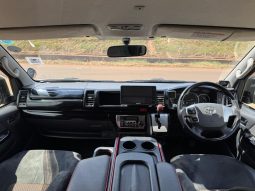 Toyota Hiace Super GL