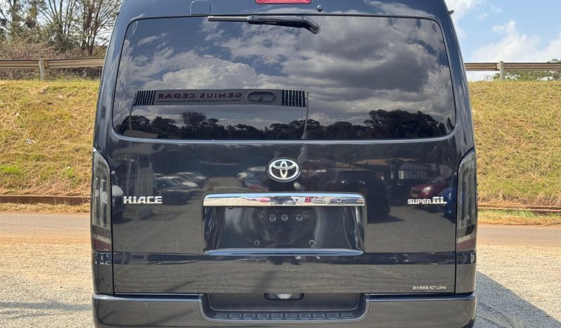 
								Toyota Hiace Super GL full									