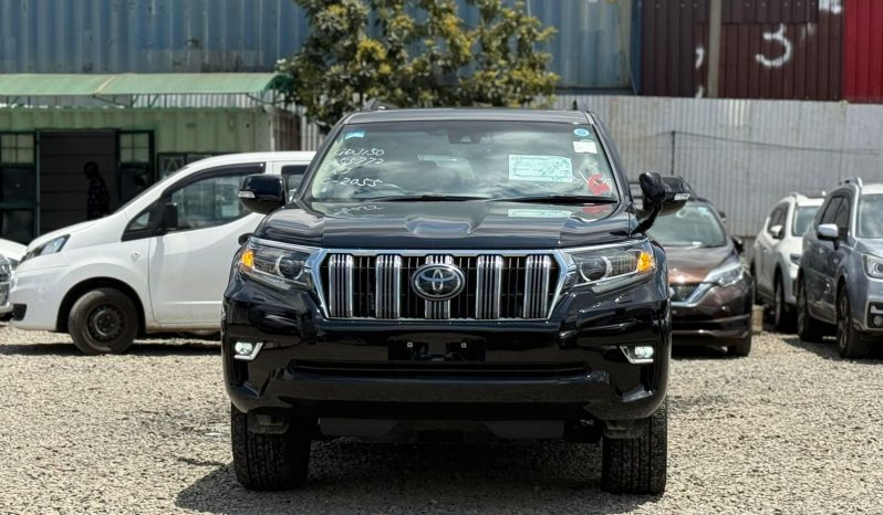 
								Toyota LandCruiser Prado TXL full									