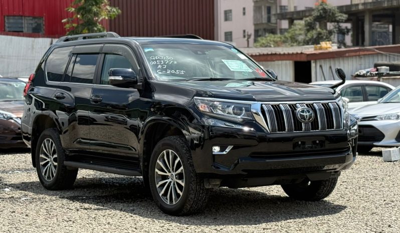 
								Toyota LandCruiser Prado TXL full									