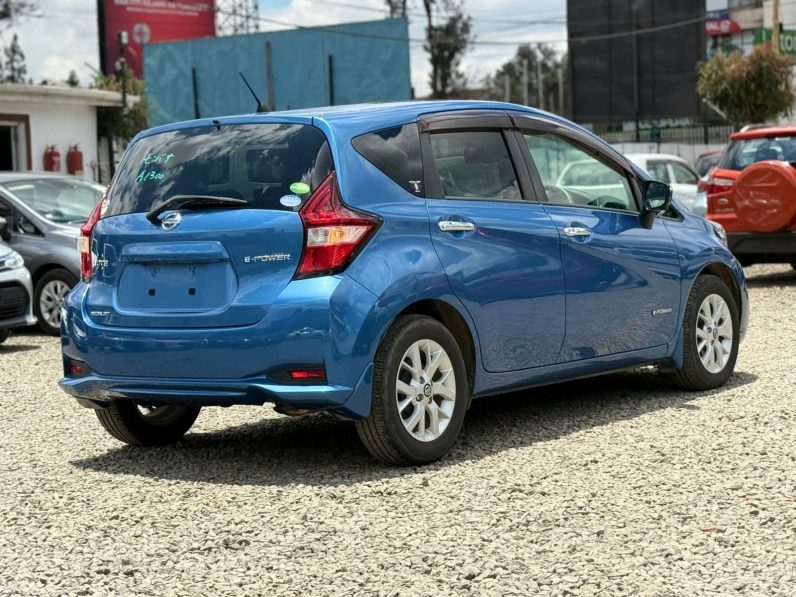 
								Nissan Note E. Power full									