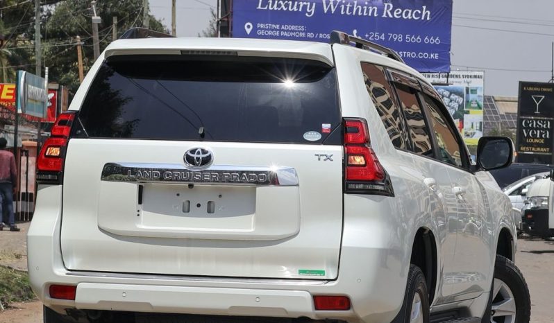
								Toyota LandCruiser Prado TXL full									