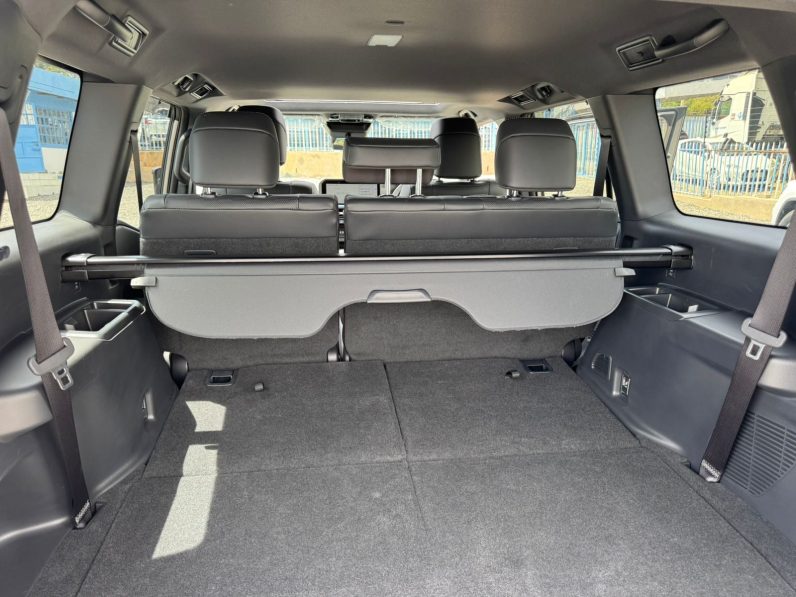 
								Toyota Land Cruiser Prado J250 full									