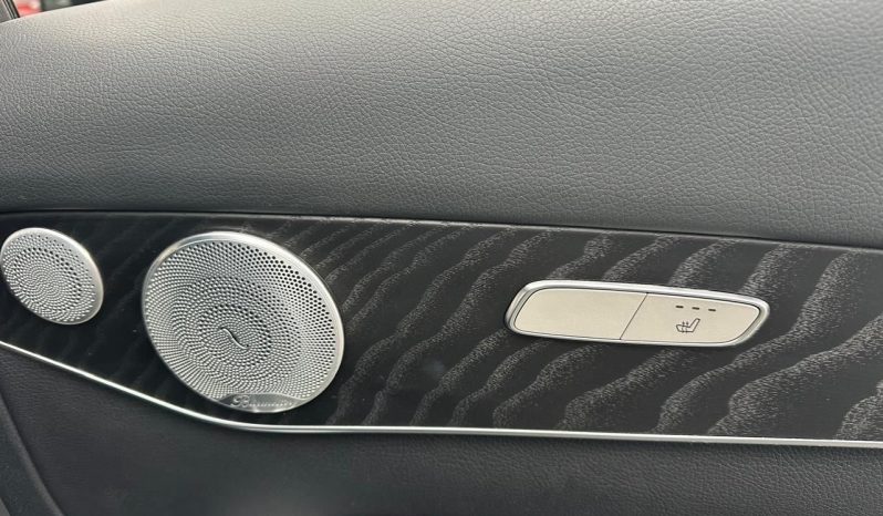 
								Mercedes-Benz GLC 250 full									