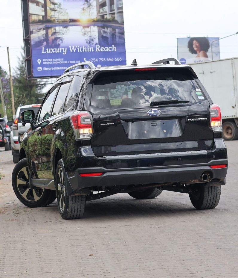 
								Subaru Forester Xbreak full									