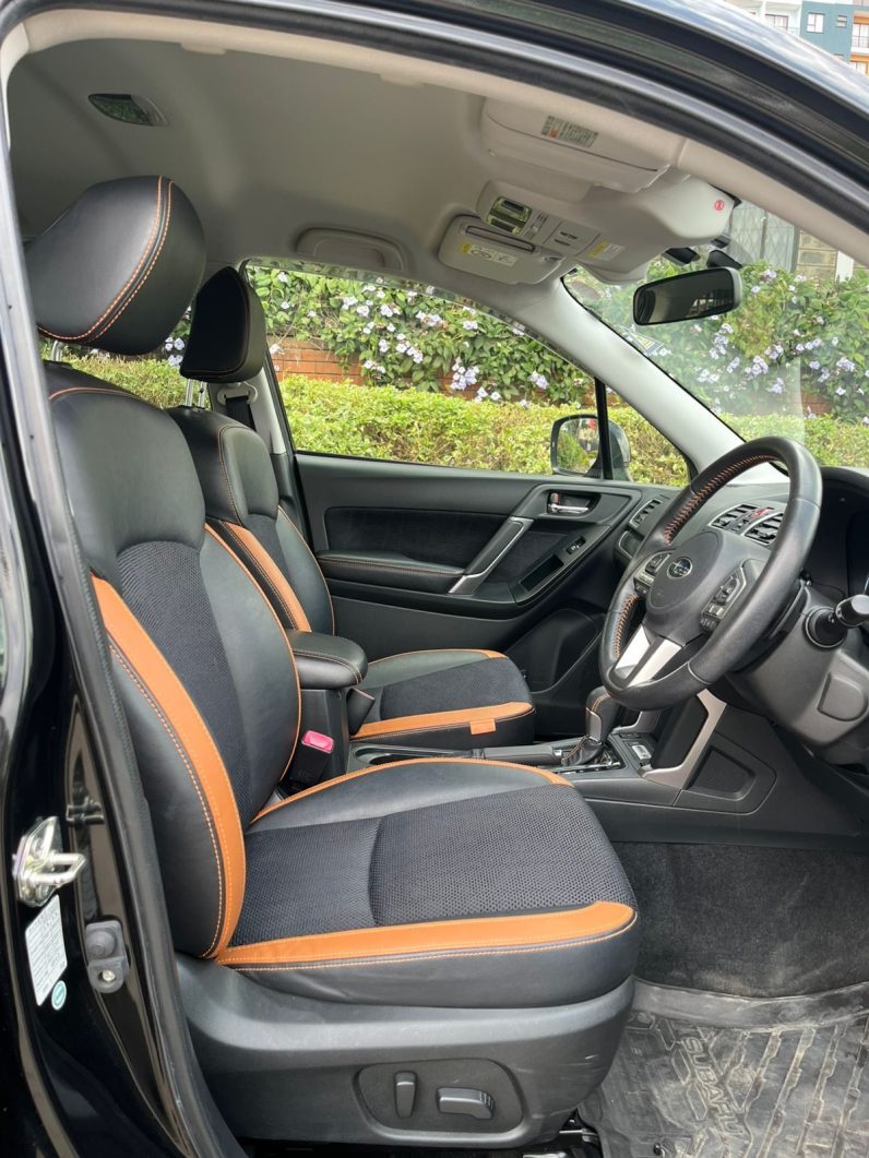 
								Subaru Forester Xbreak full									