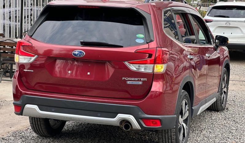 
								Subaru Forester E-Boxer full									