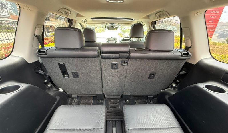 
								Toyota Land Cruiser Prado TX L full									