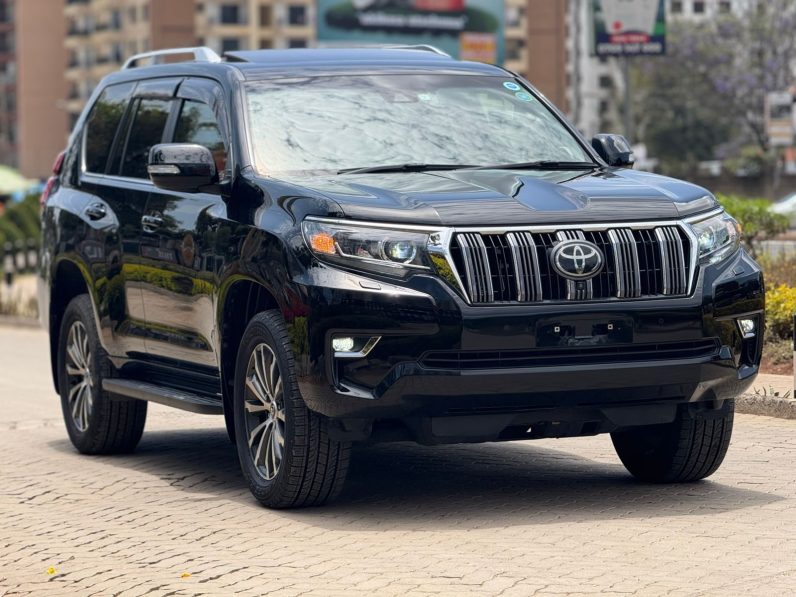 
								Toyota Land Cruiser Prado TX L full									