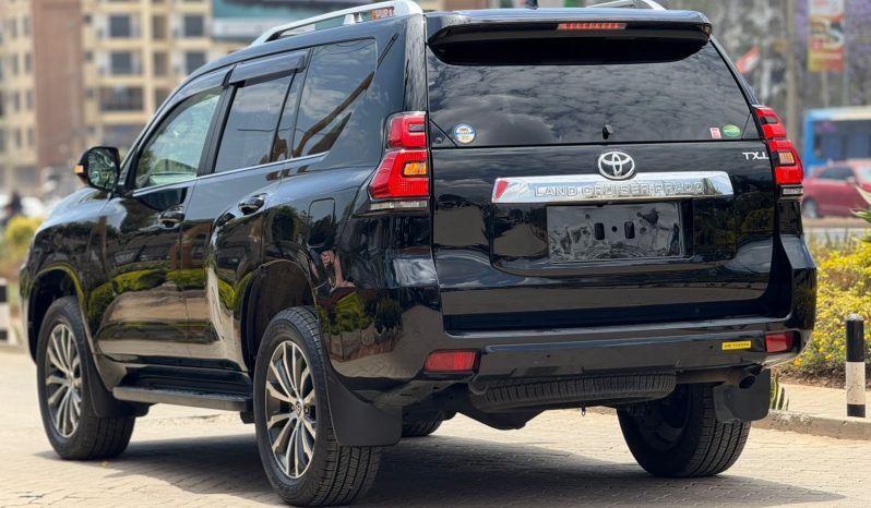 
								Toyota Land Cruiser Prado TX L full									