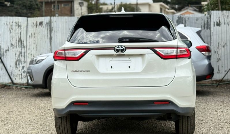 
								Toyota  Harrier full									