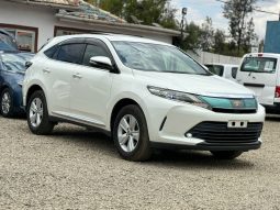 Toyota  Harrier
