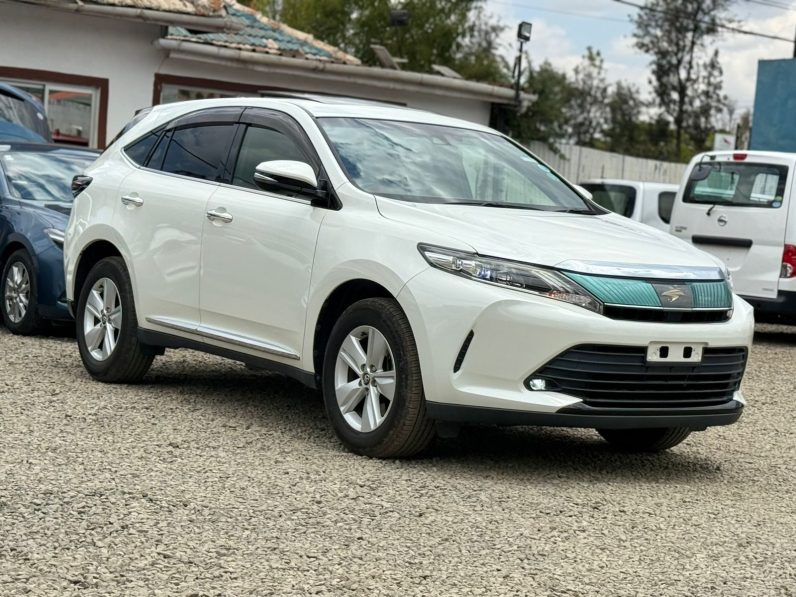 
								Toyota  Harrier full									
