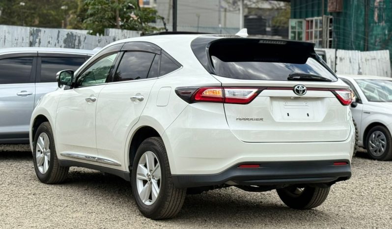 
								Toyota  Harrier full									