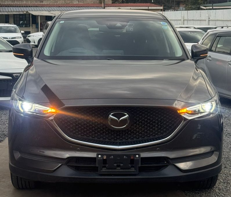 
								Mazda CX-5 full									