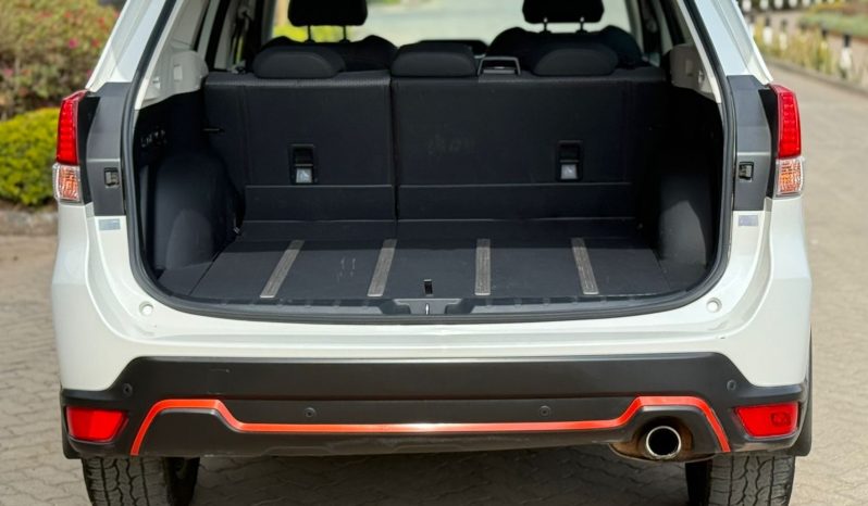 
								Subaru Forester X-BREAK full									