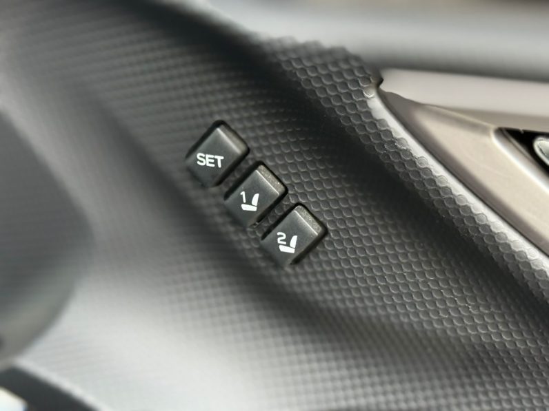 
								Subaru Forester X-BREAK full									