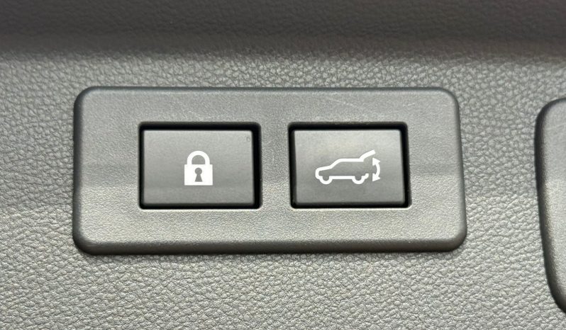 
								Subaru Forester X-BREAK full									