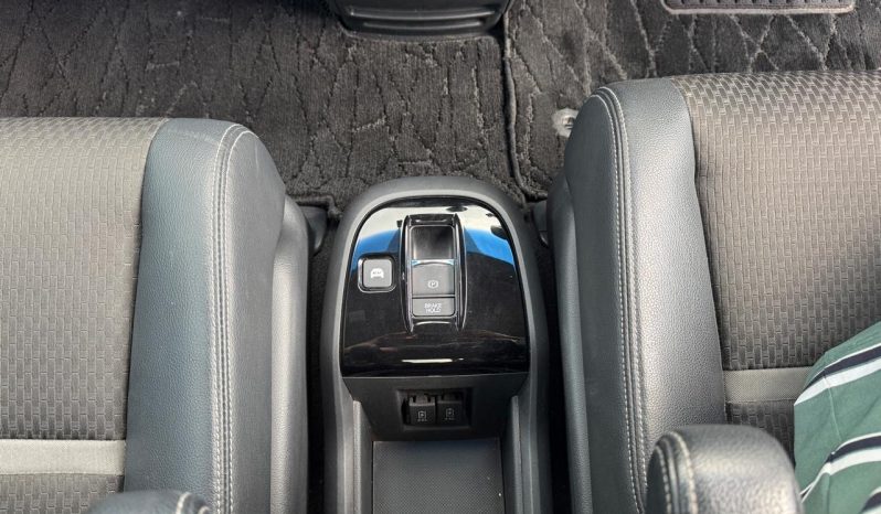 
								Honda Stepwagon Spada full									