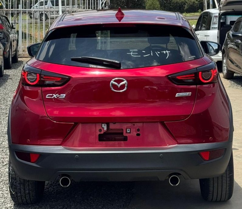 
								Mazda CX-3 full									