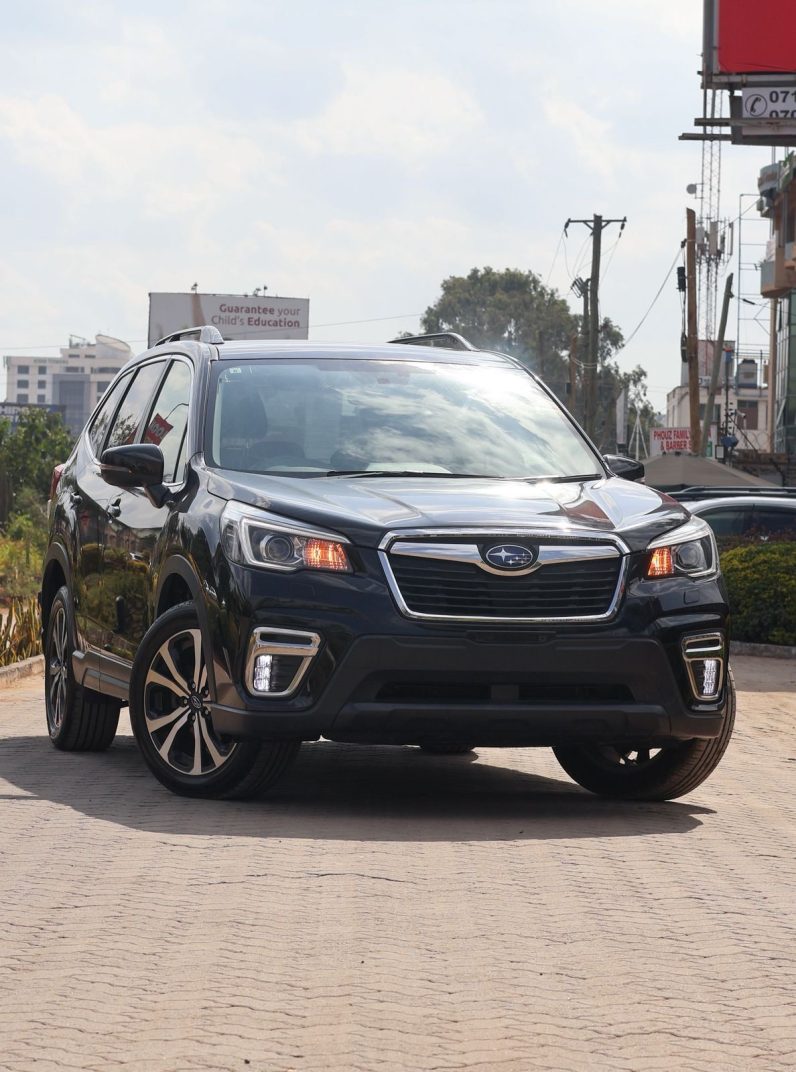 
								Subaru Forester SK9 full									