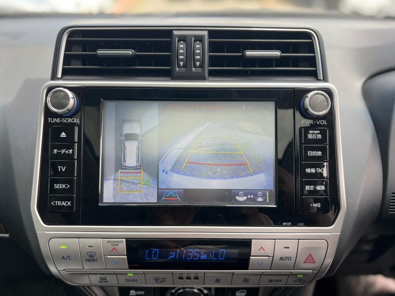 
								Toyota Land Cruiser Prado TZG full									